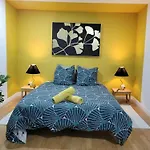Immeuble Complet Casa Bella & Divina * טייר