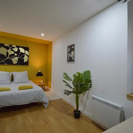 公寓 Immeuble Complet Casa Bella & Divina 梯也尔