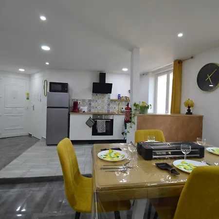 公寓 Immeuble Complet Casa Bella & Divina 梯也尔