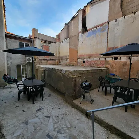 Apartment Immeuble Complet Casa Bella & Divina Thiers